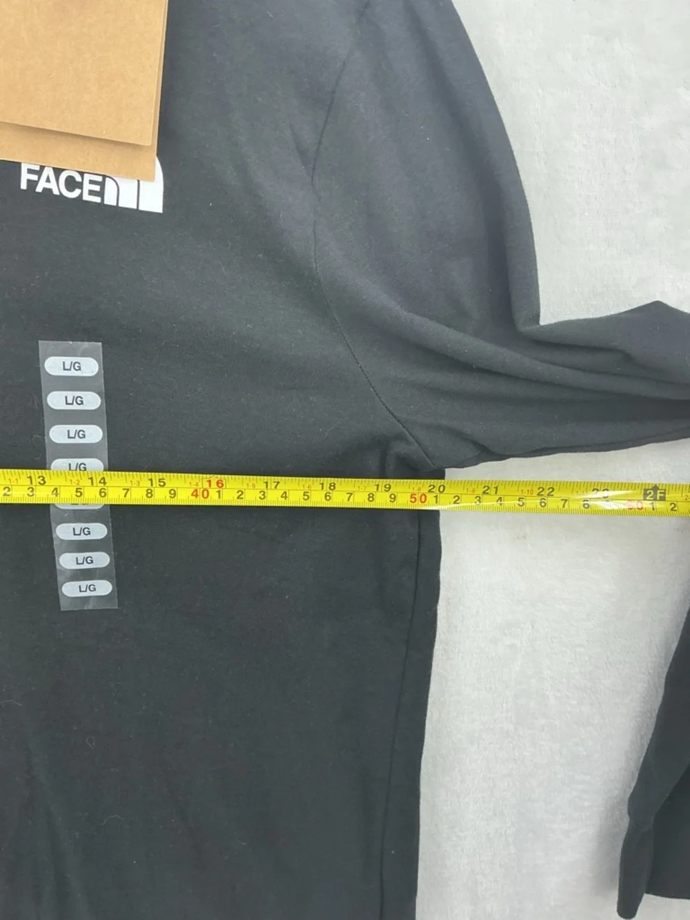 The North Face Black Long-Sleeve Logo Shirt 823